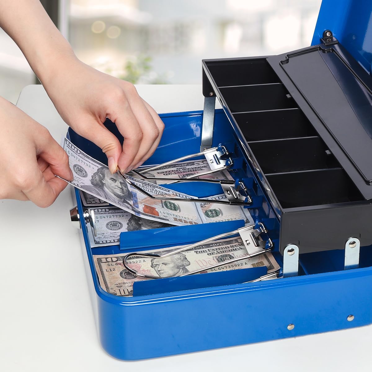 Jssmst Locking Metal Cash Box with Coin Lid, 11.8L x 9.5W x 3.5H Inches, Safe Money Box with Key Lock, Blue, SM-CB0513BL