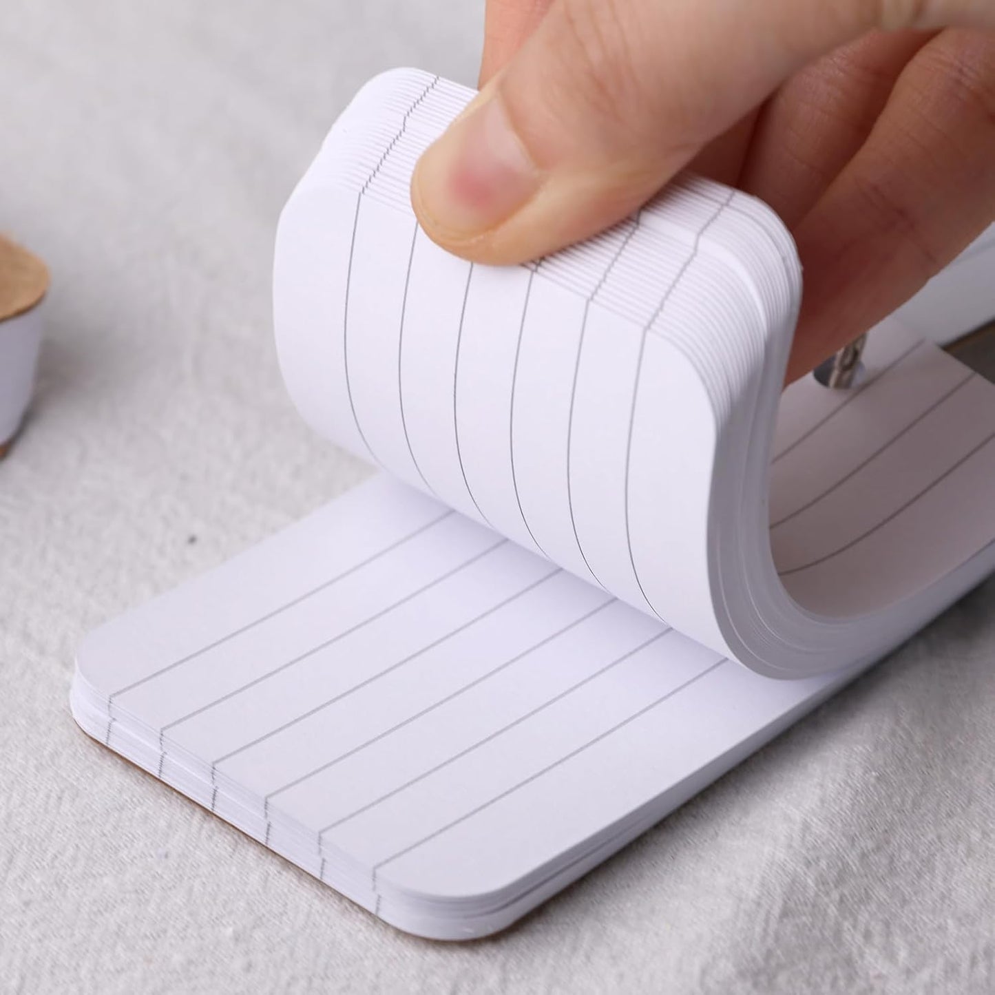 Koogel 300PCS Small Index Cards, 2.2 x 3.5 Inches White Lined Heavy Ruled Flash Cards, Small Portable Lined Flashcards for Studying School Classroom Office Supplies Recipe Note Taking and To Do List