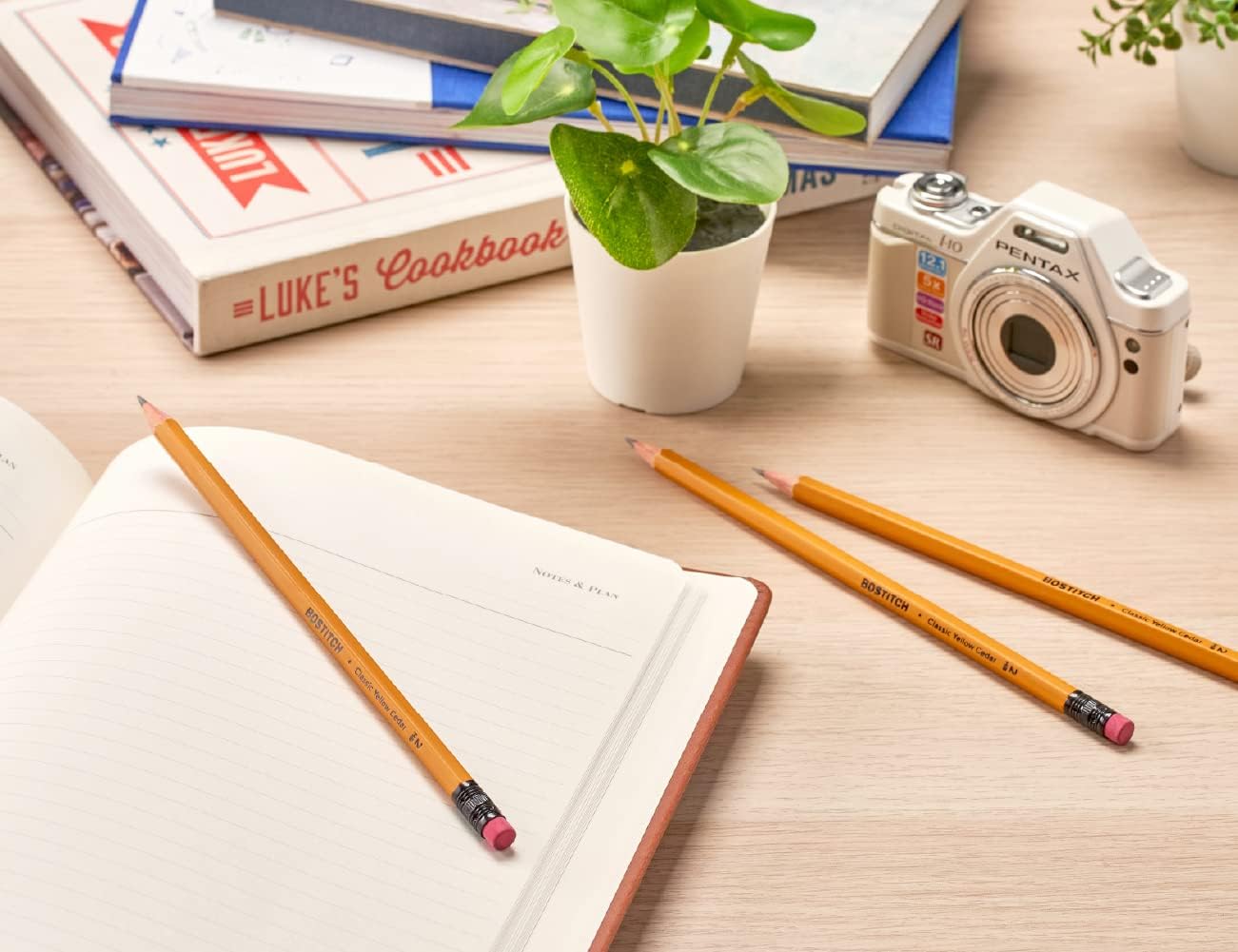 Bostitch Office Premium #2 Pencils, American Cedar Wood, Pre-Sharpened, HB Graphite, 12-Pack