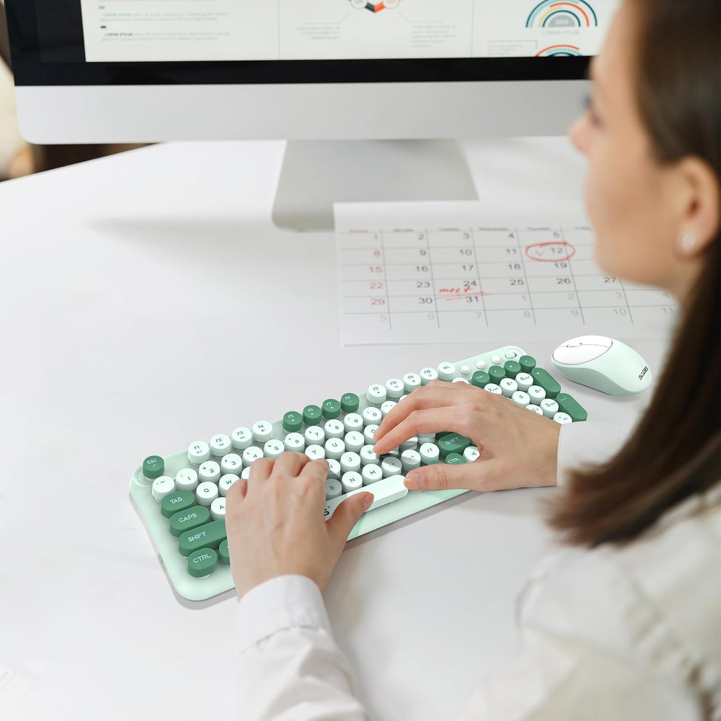 Wireless Keyboard and Mouse,Retro Typewrite Keyboard and Mouse Combo with Round Keypads,2.4G Cute Full Size Keyboard and Mouse Wireless, Home Office Keyboard for Computer Laptop Windows, Mint Green