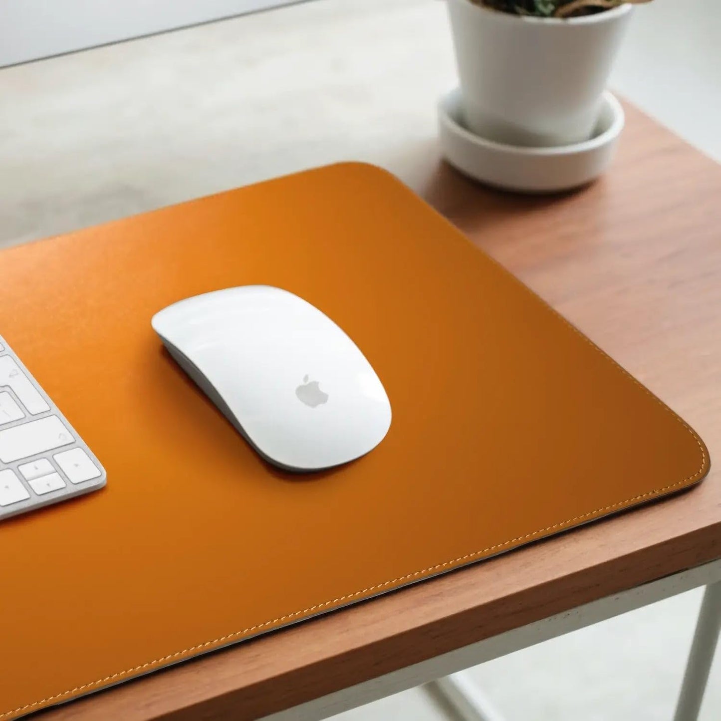 Leather Desk Pad – Premium Leather Desk Mat for Office and Home, Elegant Desk Mat and Writing Pad Maruse - Cognac