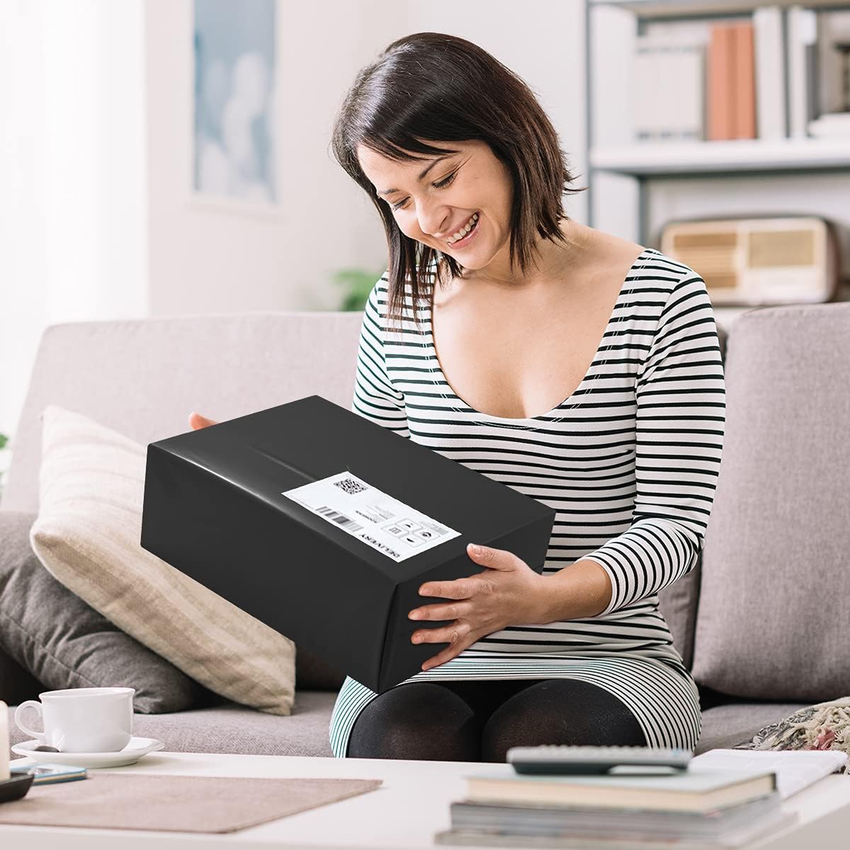 UCGOU Poly Mailers 24x24 Inch Black 100 Pack Extra Large Shipping Bags Strong Thick Mailing Envelopes Self Seal Adhesive Waterproof and Tear Proof Boutique Postal for Clothing Quilt and More