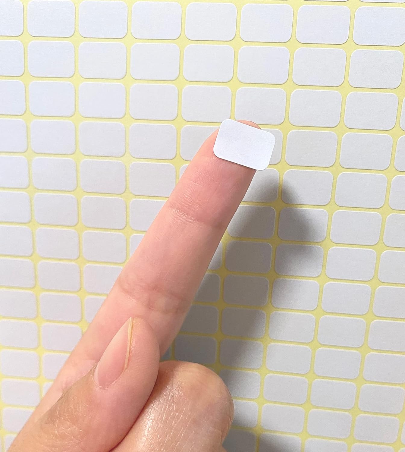 dealzEpic - Self-Adhesive Writable Blank Paper Label Stickers - 9x13mm