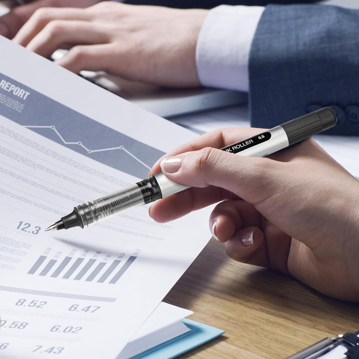 EYEYE Rollerball Pens 0.5mm, 4 Black 4 Blue Extra Fine Point Pen Quick Dry, Liquid Ink Pens Fine Point Smooth Writing Pen for Journaling, Note Taking, Office, School Supplies