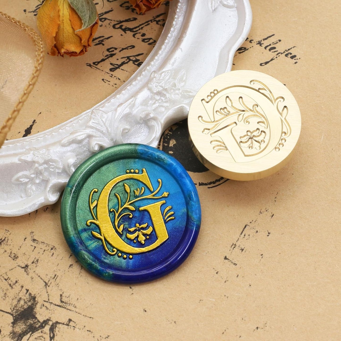 SWANGSA Initial Alphabet G Wax Seal Stamp Kit, Classic Retro Letter Sealing Stamp with 200pcs Sealing Wax Beads Kit for Wedding Invitations Cards Envelopes (G)