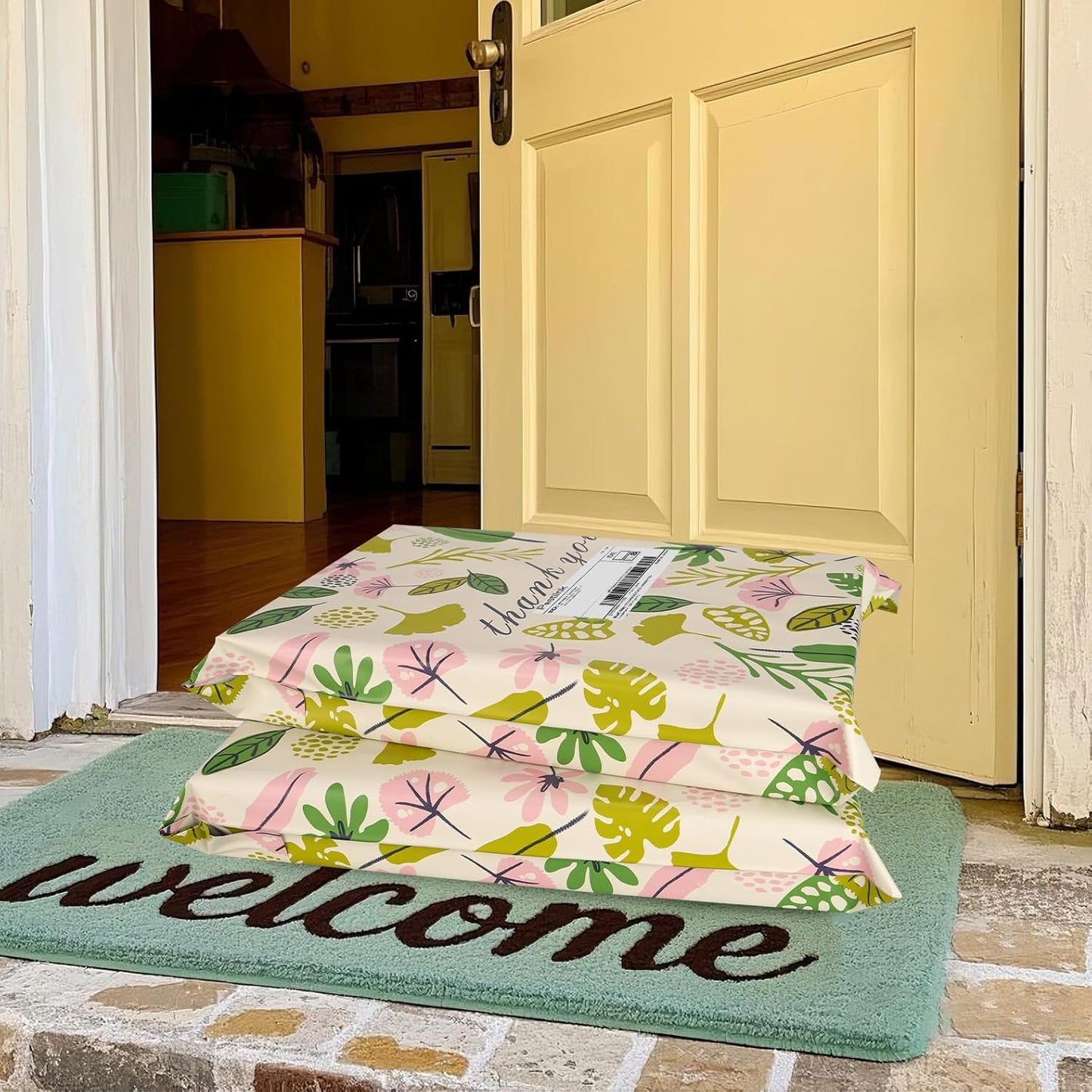 Leafs Poly Mailer 10x13 Inch 25 Pcs, Waterproof Shipping Bags for Clothing, Tear-Resistant Mailier Bags, Strong Mailing Bags with Self-Seal