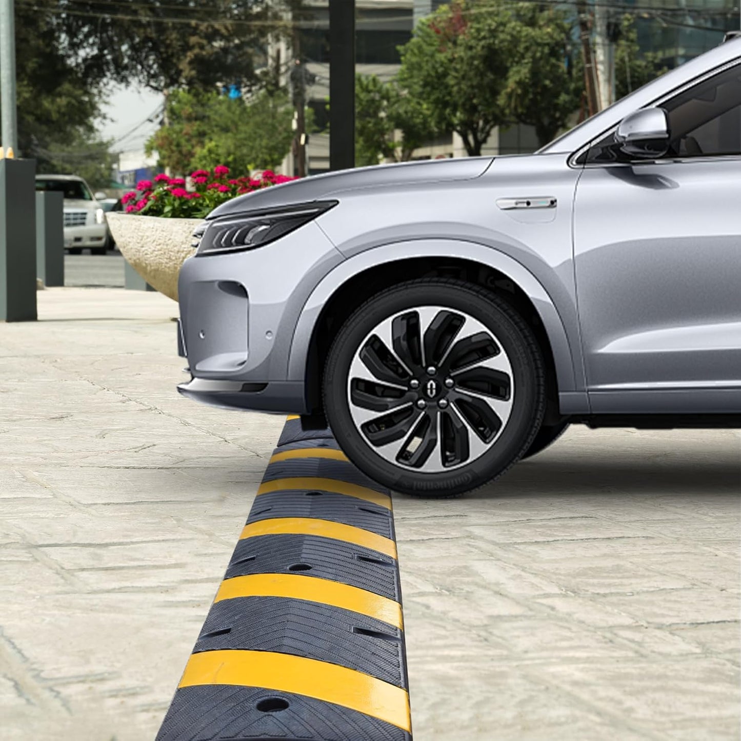 Orangestar 2-Pack 6Ft Rubber Speed Bump, 2 Channel Heavy Duty Speed Hump Cable Protector Ramp w/8 Bolts for Asphalt Concrete Driveway Gravel 72x11.8x1.8 inch(L x W x H)