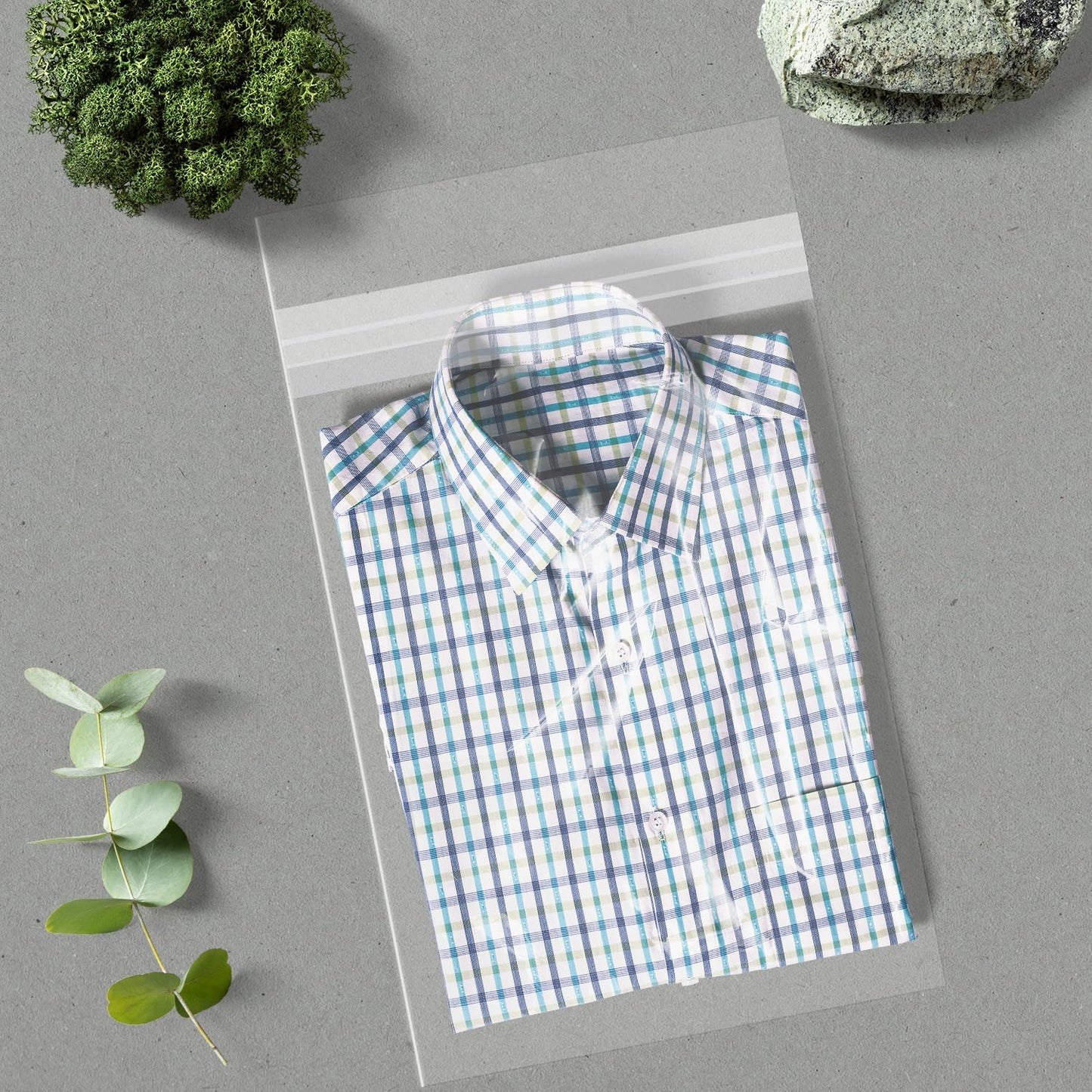 AUEAR, 11"x17" (100 Pack) Clear Plastic Sleeves - Acid Free 1.6Mil Crystal Resealable Bags -Fit for 11x17 Inches Paper, Art Works, Posters