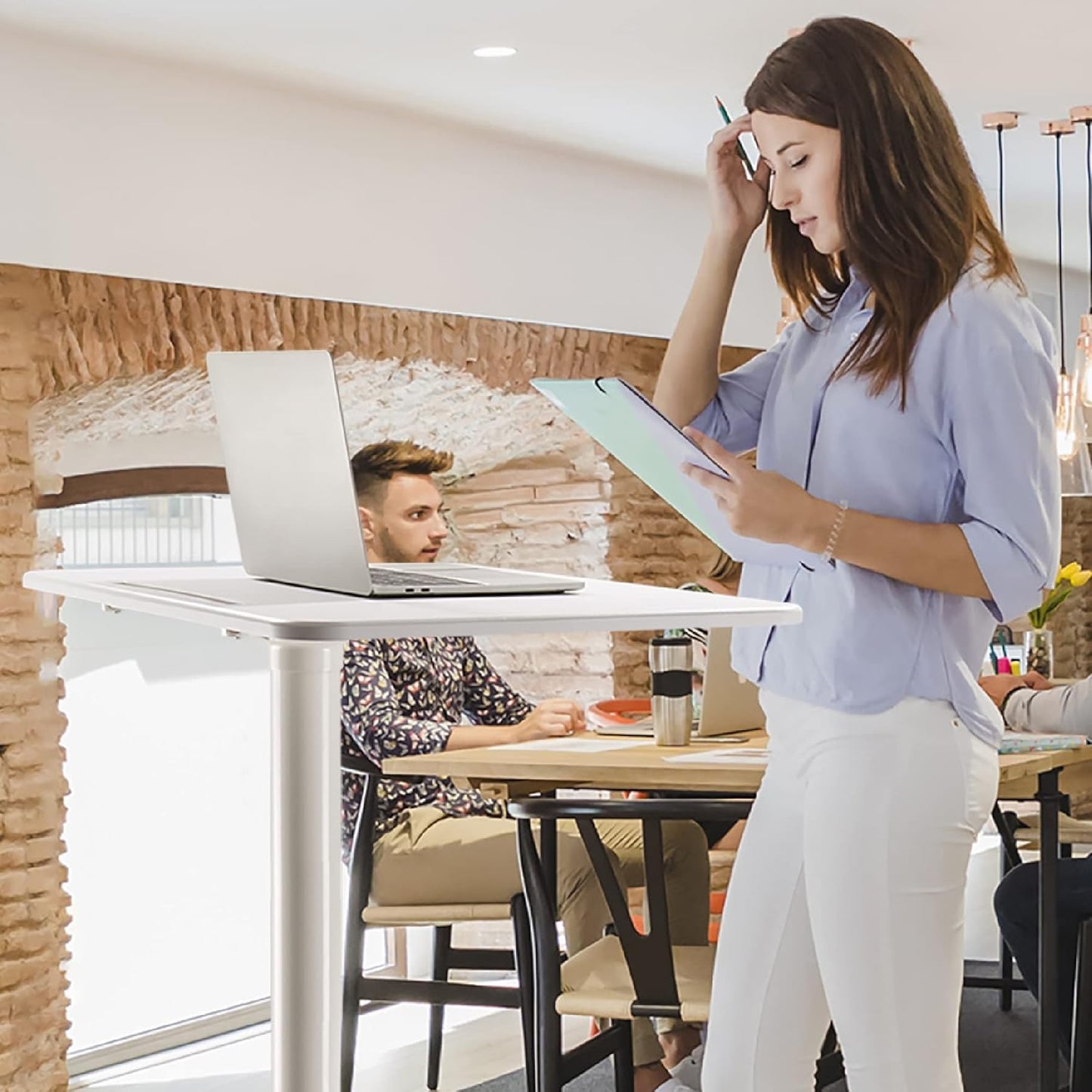 AVLT 44-inch Ambidextrous Pneumatic Laptop Standing Desk Cart (3 ft 8 in), Mobile Rolling Desk with Adjustable Height, Folding Computer & Projector Cart, White Cart with Brakes