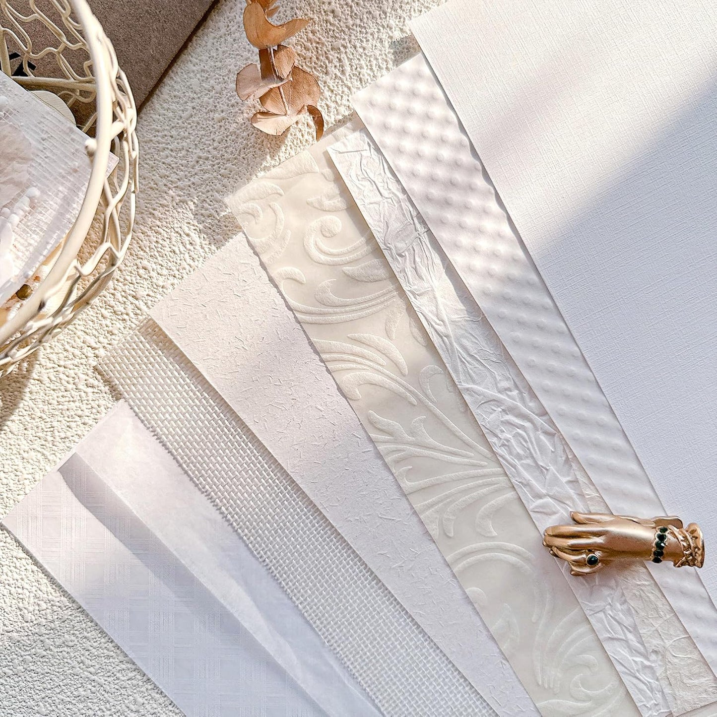 Aromoty 30 sheets Textured Scrapbook Paper&Mesh Fabric set - A4 Large Craft Mulberry Special Paper Mix for Scrapbooking White Junk Journal Supplies Card Materials Wedding Collage, 11.7x8.3 Inches