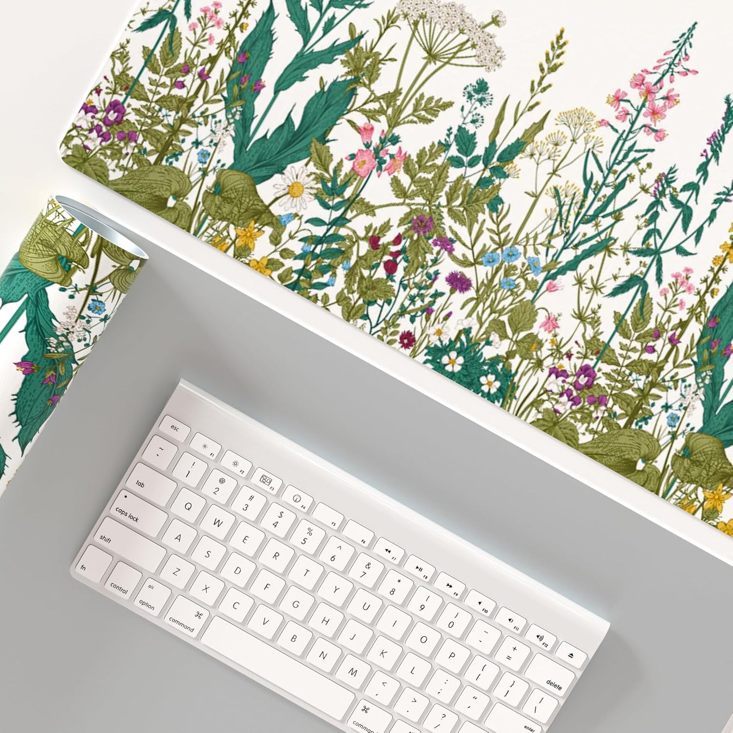 QIYI Large Mouse Pad, Floral Desk Mat for Desktop, Wildflowers Herbs PU Leather Waterproof Gaming Mousepad, Computer Laptop Desk Accessories Protector Writing Pads for School Office Home 31.5" x 15.7"