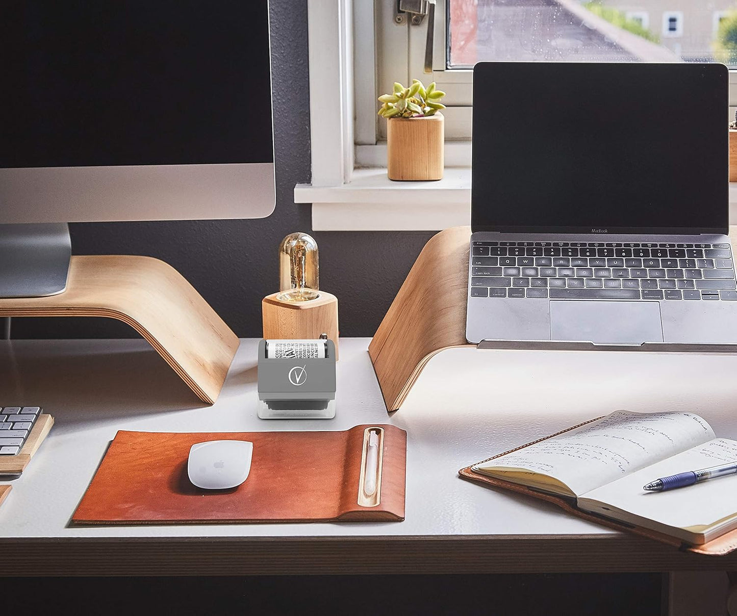 Vantamo Identity Theft Protection Roller Stamp for Hiding Sensitive Information, Wide Confidential Stamp with 6 Ink Refill, Security Stamp Roller for Identity Theft Prevention, Classy Gray